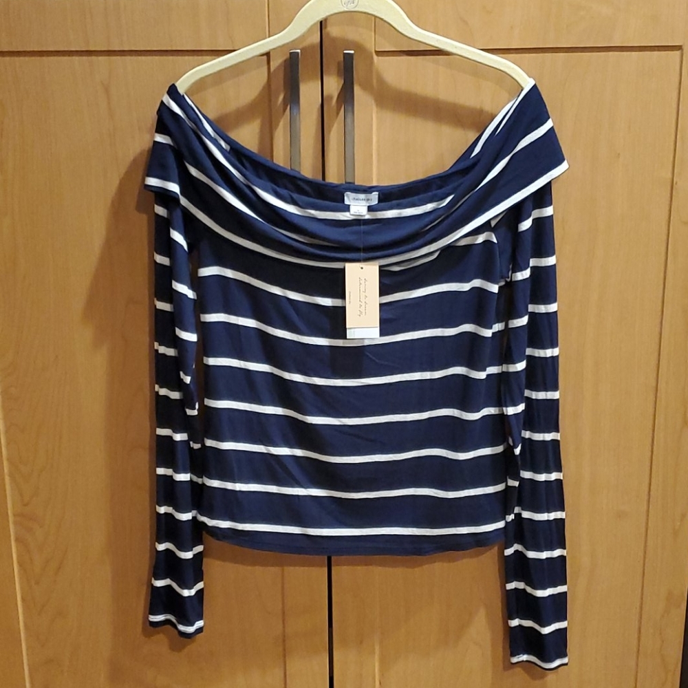 BNWT Chelsea Sky Navy and White Stripped Size XL